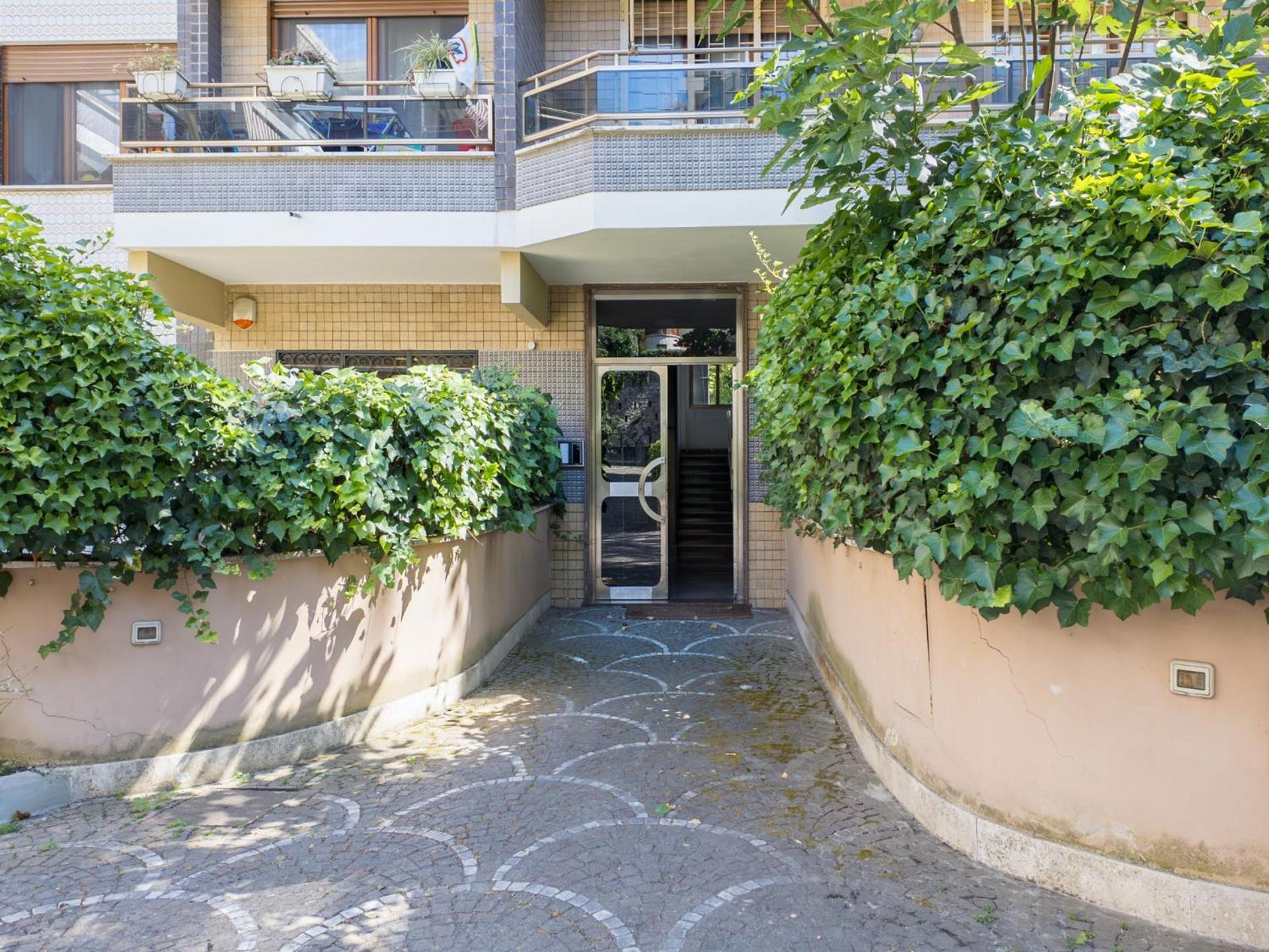 The Rent - Spacious Flat A Stone's Throw From The Vatican Apartamento *